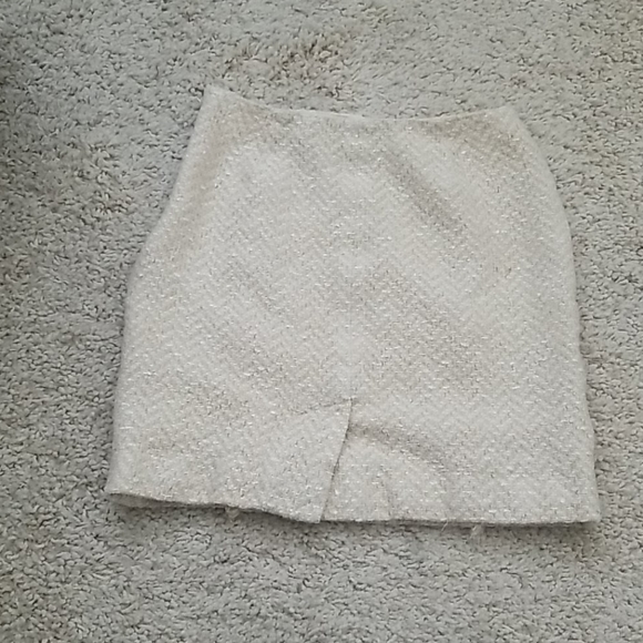 Dana Buchman Women's Fringe Knit Mini Skirt 2P - Picture 3 of 6